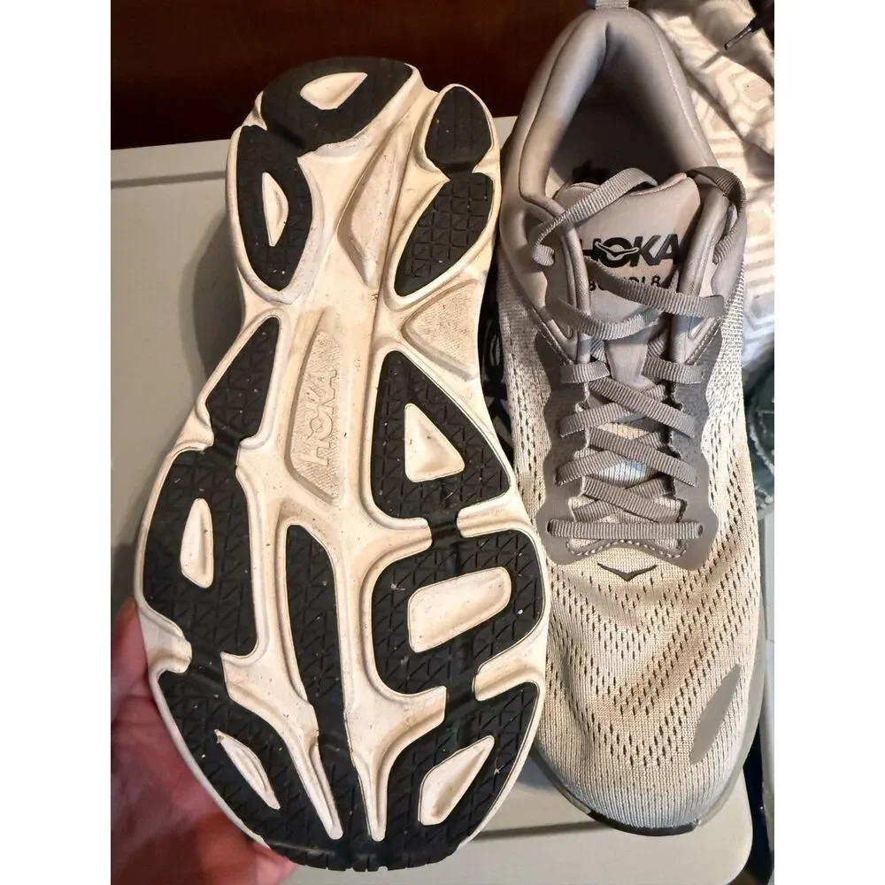 Mens HOKA One Bondi 8 Size 11D